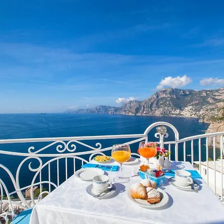 斯迈拉多酒店 3*