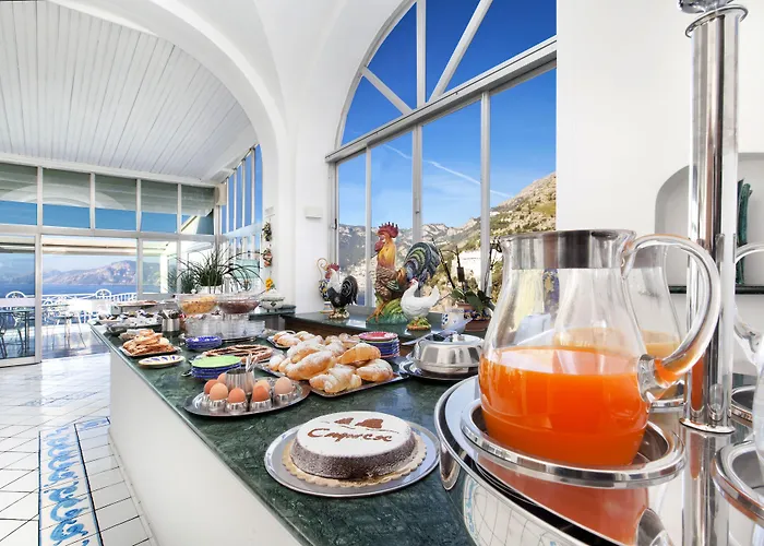 فندق Smeraldo 3*